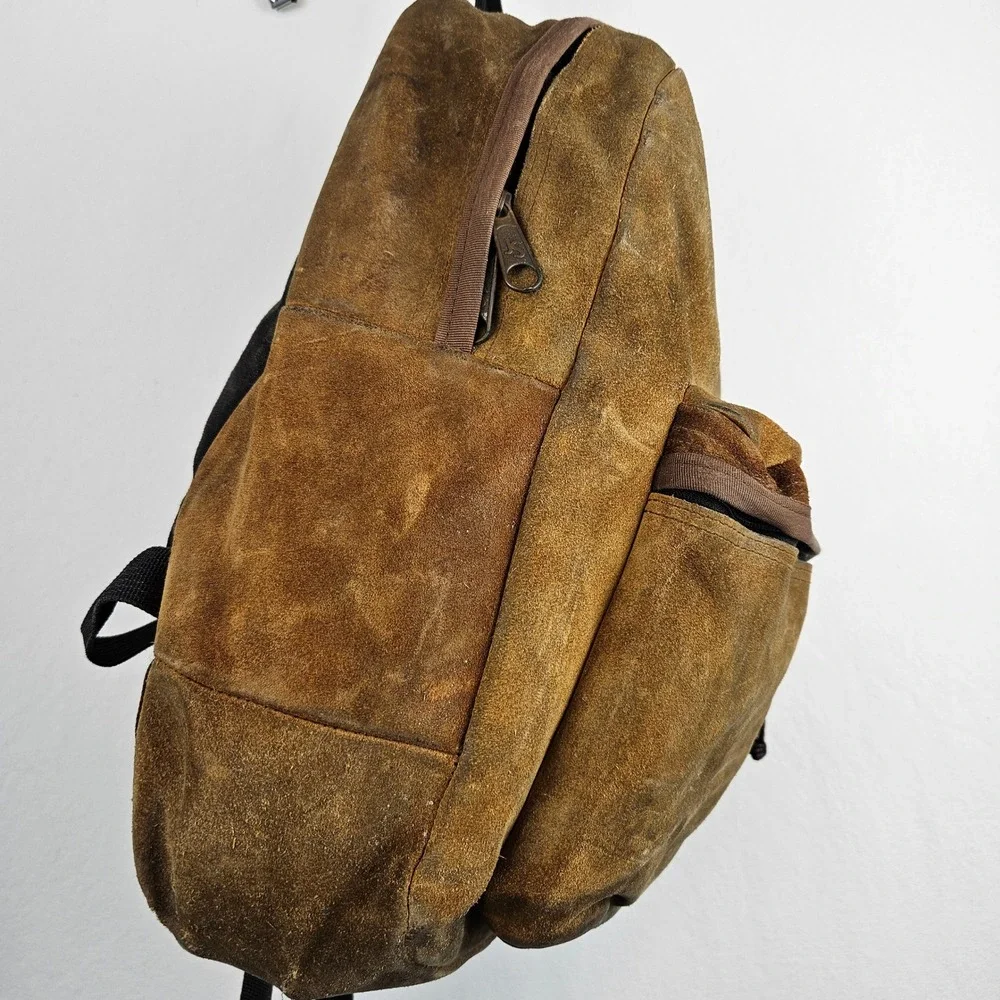 Jansport Adventure: Vintage Leather Backpack brown suede gorpcore